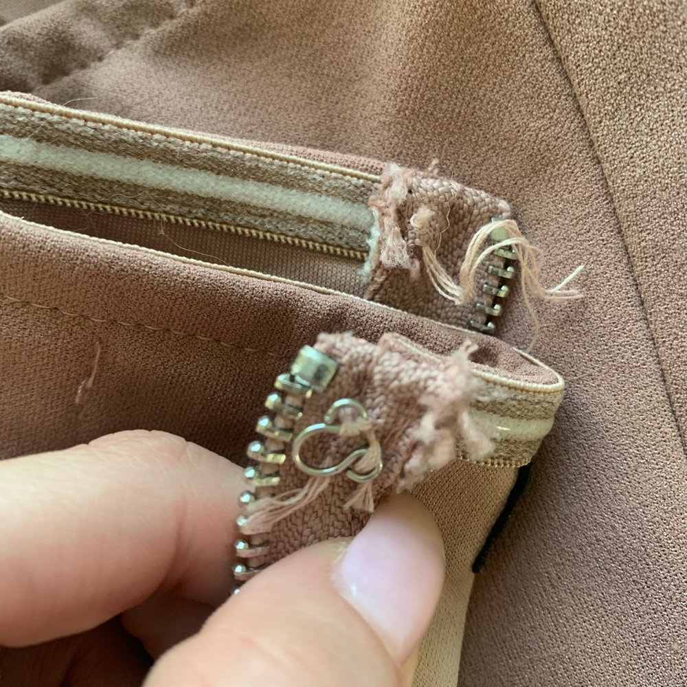 Missguided Structured Pointed Tan Corset Top - image 4